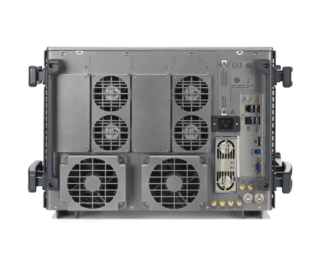 UXR0104A Infiniium