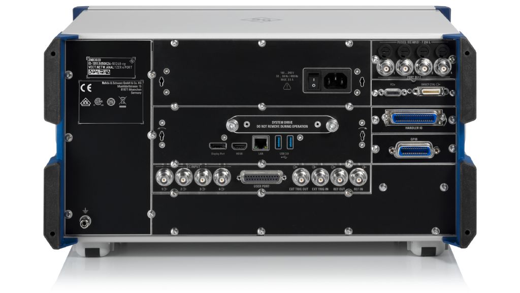 R&S ZNB3044 Четырехпортовый векторный анализатор цепей