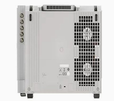 UXR0592BP Осциллограф