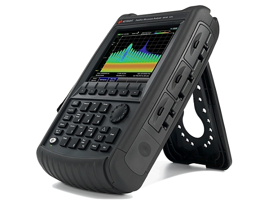 Keysight N9915B FieldFox Портативный анализатор спектра