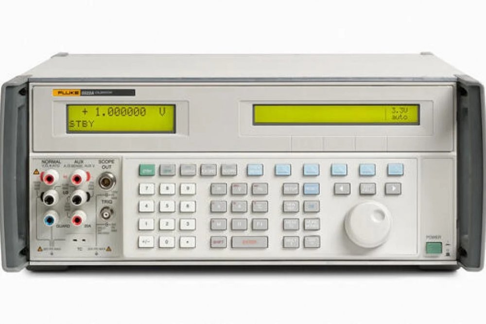 Fluke 5522A Многофункциональный калибратор