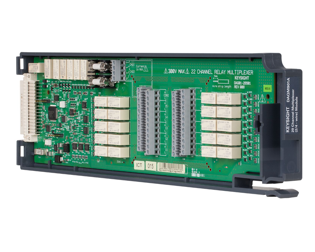 Keysight DAQ973MBX 3-слотовый центральный блок сбора данных