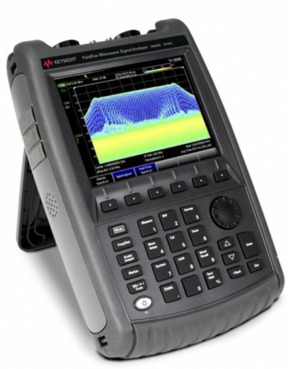 Keysight N9963B FieldFox Портативный анализатор спектра