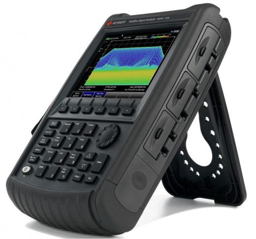 Keysight N9935B FieldFox Портативный анализатор спектра