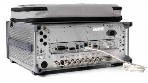 Keysight N8976B Анализатор коэффициента шума