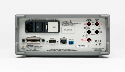 Fluke Мультиметр цифровой 8846A 240V (2577390)