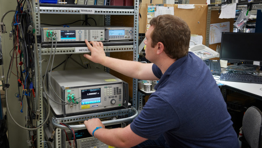 Fluke 8588A Мультиметр цифровой прецизионный