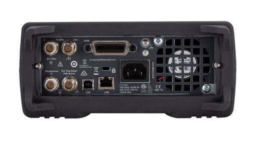 33510B Генератор сигналов