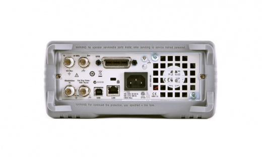 33521B Генератор сигналов