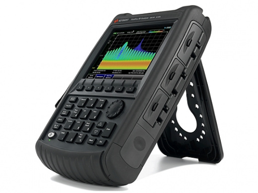 Keysight N9914B FieldFox Портативный анализатор спектра
