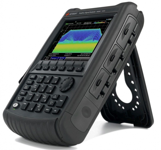 Keysight N9936B FieldFox Портативный анализатор спектра